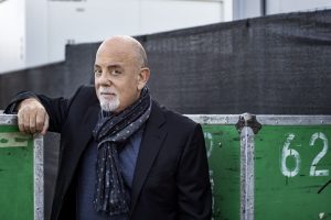 Billy-Joel-Cases-Close-Myrna-Suarez-Photo-Final